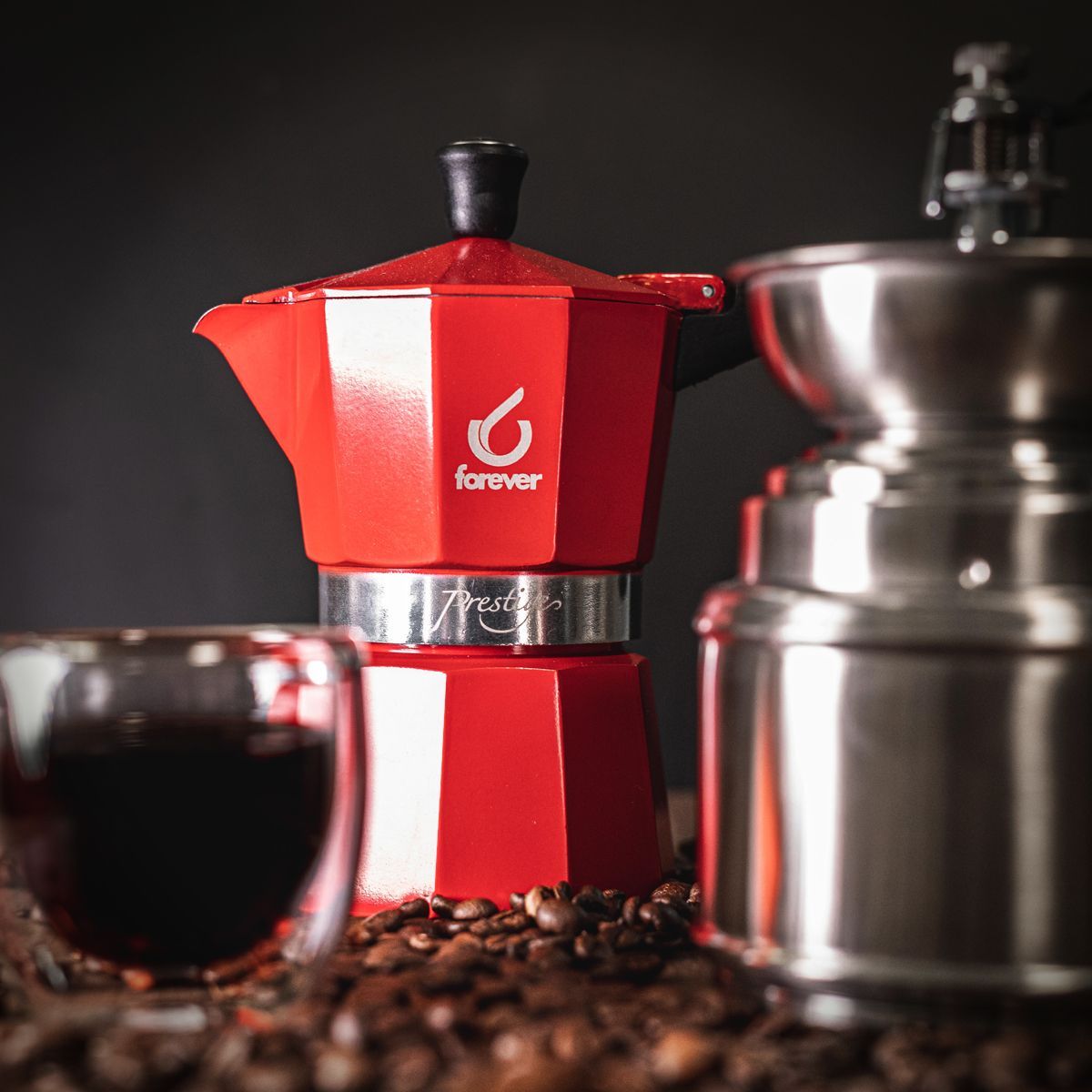 Красная гейзерная кофеварка алюминиевая MOKA PRESTIGE "LA ROSSA" на 3 чашки