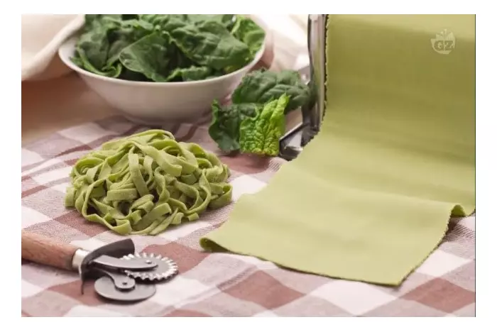 Тесто для зеленой пасты со шпинатом Тесто для зеленой пасты со шпинатом