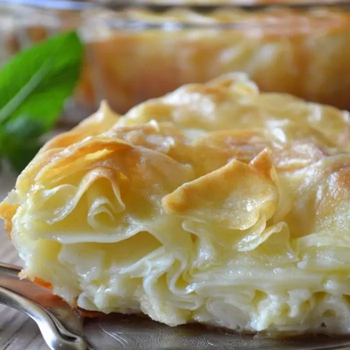 Грузинская ачма: сырная история в тесте