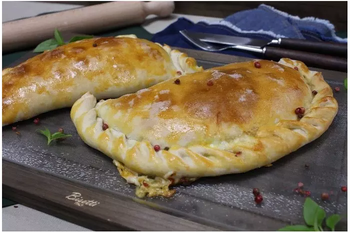 Рецепт кальцоне Маргарита Рецепт кальцоне Маргарита