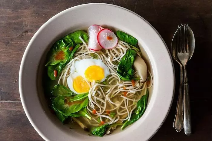  Интернациональный суп с соба: итальянская пастамашина поможет 