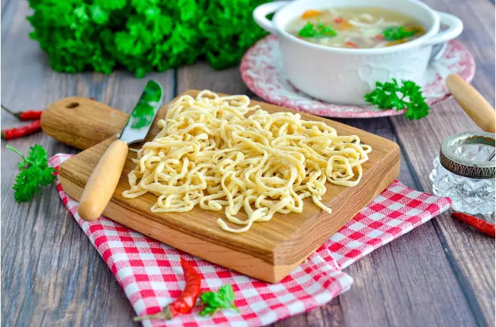 Пять причин приготовить лапшу дома