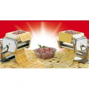 Устроим пельменный день! Тестораскатка и скалка для равиоли в дело! 11.jpg Устроим пельменный день! Тестораскатка и скалка для равиоли в дело! 11.jpg