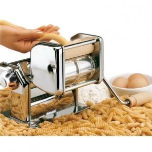 Она оценит или Почему стоит подарить лапшерезку к 8 марта 4.jpg Она оценит или Почему стоит подарить лапшерезку к 8 марта 4.jpg