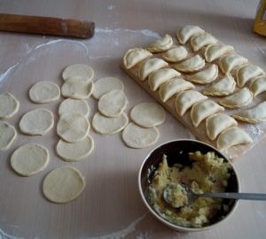 Тестораскатка Imperia и украинские вареники 6.jpg