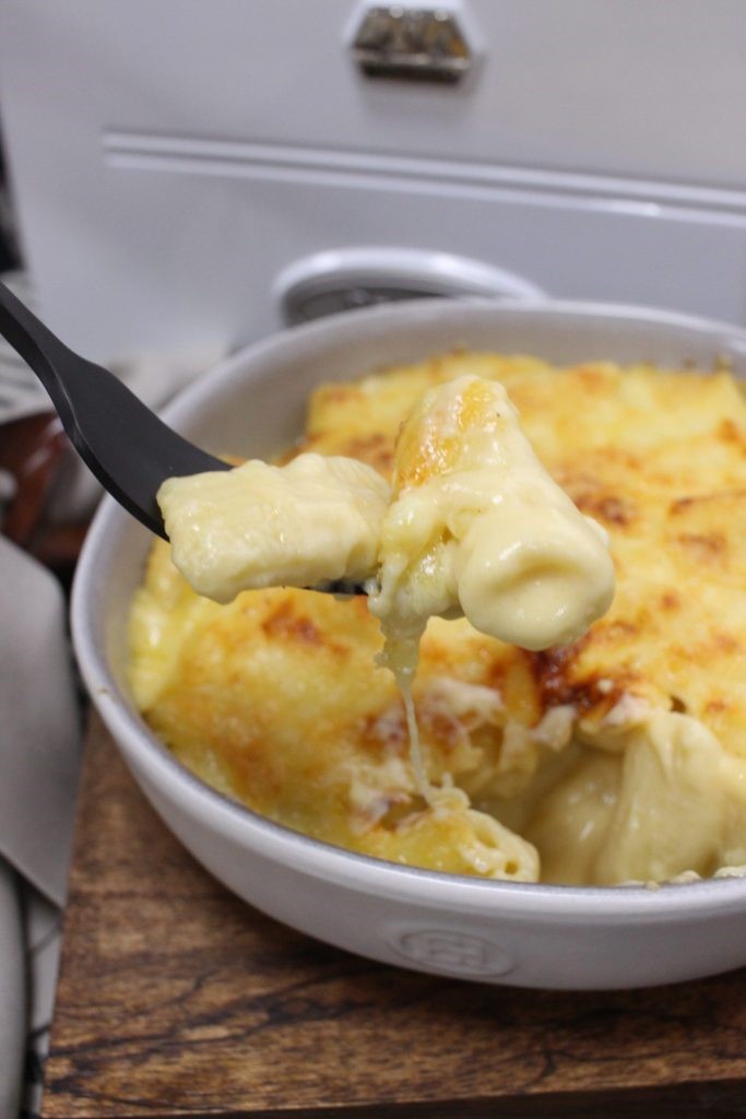 Как сделать макароны с сыром по-американски (мак энд чиз) Как сделать макароны с сыром по-американски (мак энд чиз)