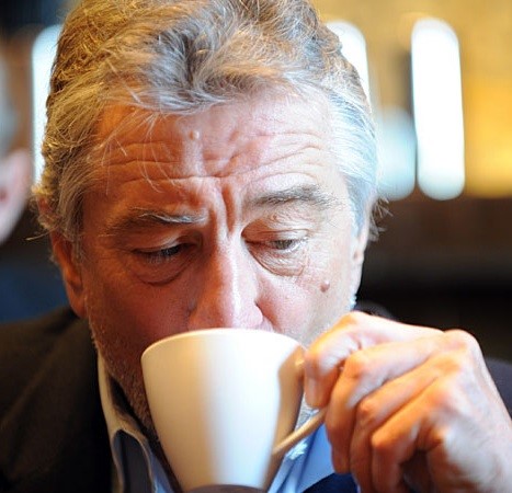 Пей кофе, будь как де Ниро Пей кофе, будь как де Ниро