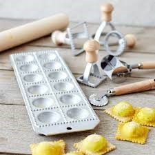 Форма для равиоли когда внешний вид имеет значение 1.jpg Форма для равиоли когда внешний вид имеет значение 1.jpg