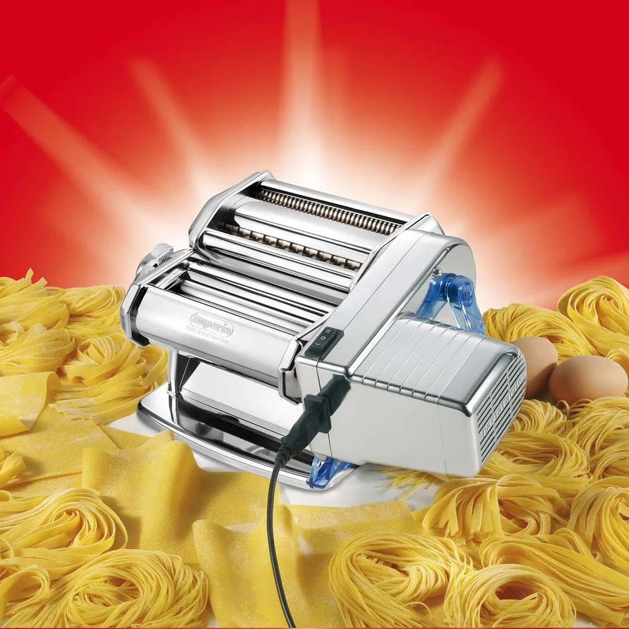 Итальянская электрическая лапшерезка - тестораскатка Imperia Ipasta Classic 650 Итальянская электрическая лапшерезка - тестораскатка Imperia Ipasta Classic 650